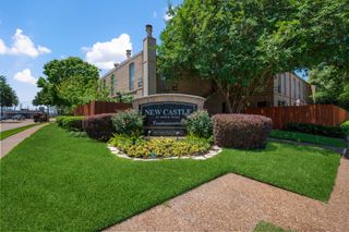 4649 Wild Indigo Street 337, Houston, TX 77027