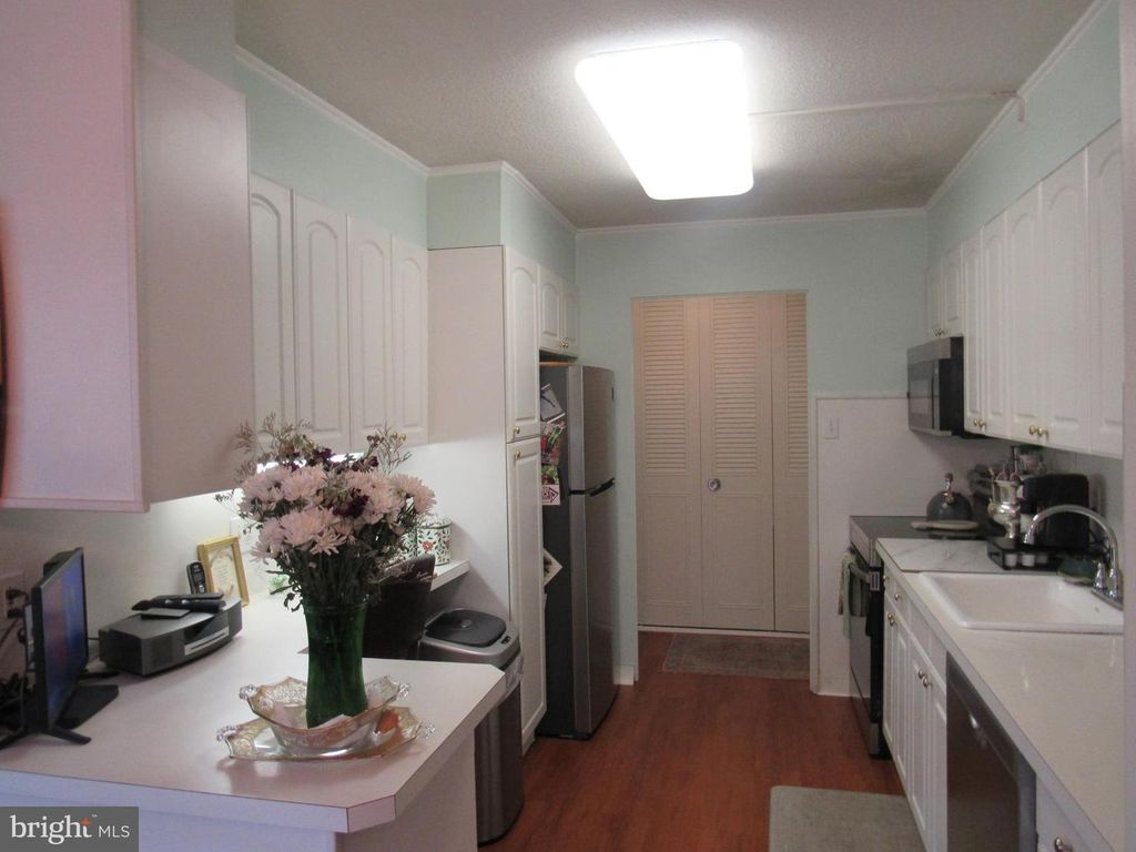1001 CITY AVE #E-209, WYNNEWOOD, PA 19096 — photo 3