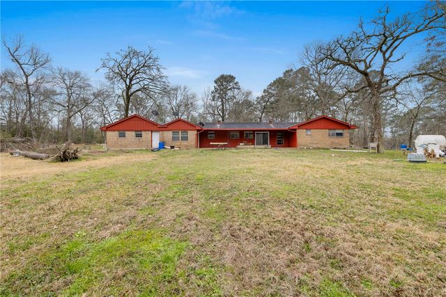 29 Dogwood Rd, Huntsville, TX 77320