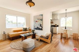 946 Hyperion Avenue, Los Angeles, CA 90029
