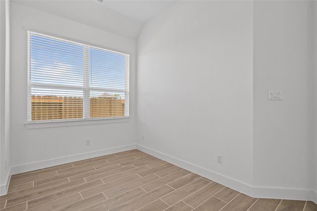 11914 North Pavillion Drive, Mont Belvieu, TX 77523