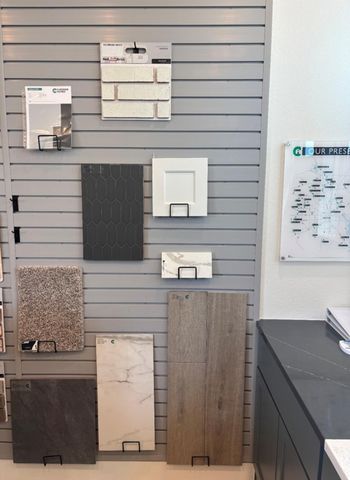 11914 North Pavillion Drive, Mont Belvieu, TX 77523