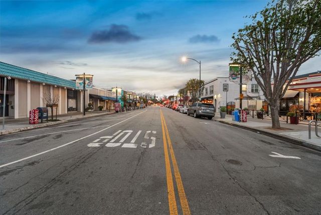 800 N 8th Street 103, San Jose, CA 95112