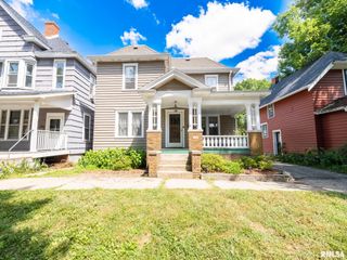 404 N GLENWOOD Avenue, Peoria, IL 61606