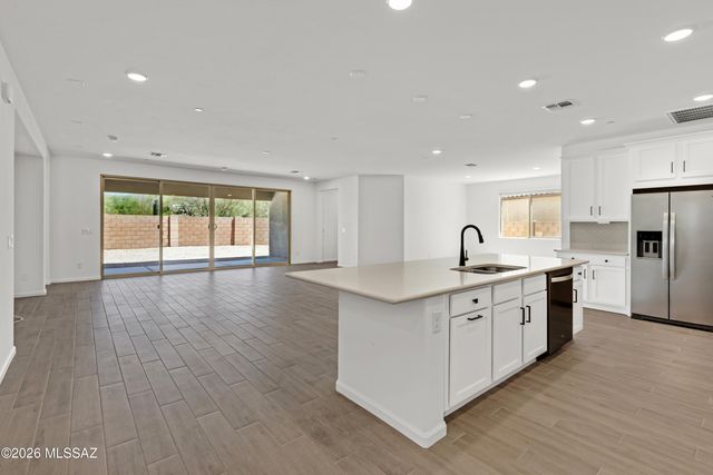 12244 N Sierra Verde Place, Marana, AZ 85658