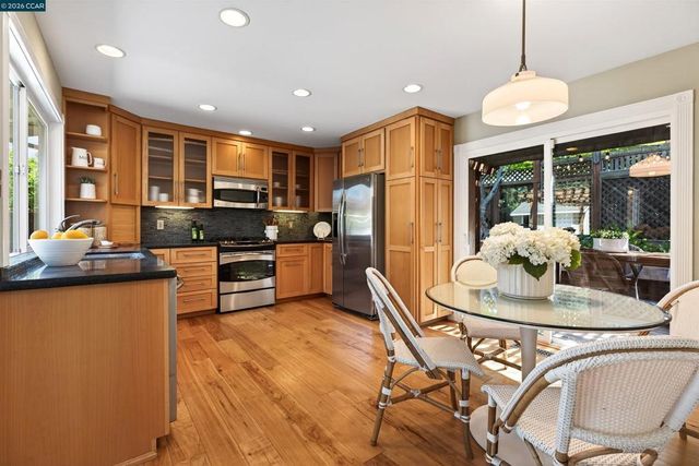 946 Cheyenne Drive, Walnut Creek, CA 94598