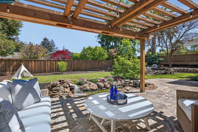 946 Cheyenne Drive, Walnut Creek, CA 94598