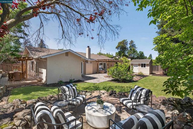 946 Cheyenne Drive, Walnut Creek, CA 94598