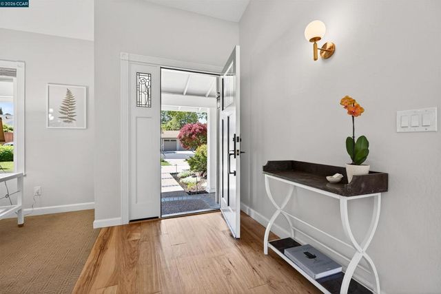 946 Cheyenne Drive, Walnut Creek, CA 94598