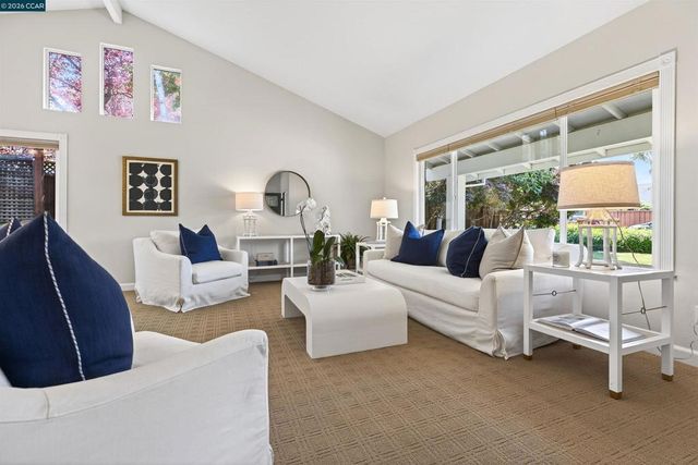 946 Cheyenne Drive, Walnut Creek, CA 94598