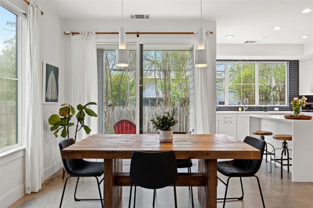 1503 Richcreek RD A, Austin, TX 78757