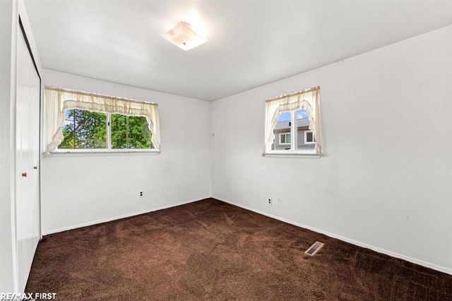 38127 Huron Pointe Drive Drive, Harrison Twp, MI 48045
