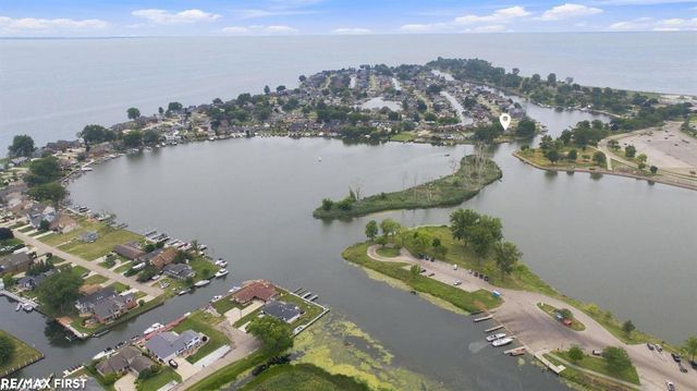 38127 Huron Pointe Drive Drive, Harrison Twp, MI 48045