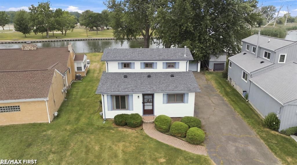 38127 Huron Pointe Drive Drive, Harrison Twp, MI 48045