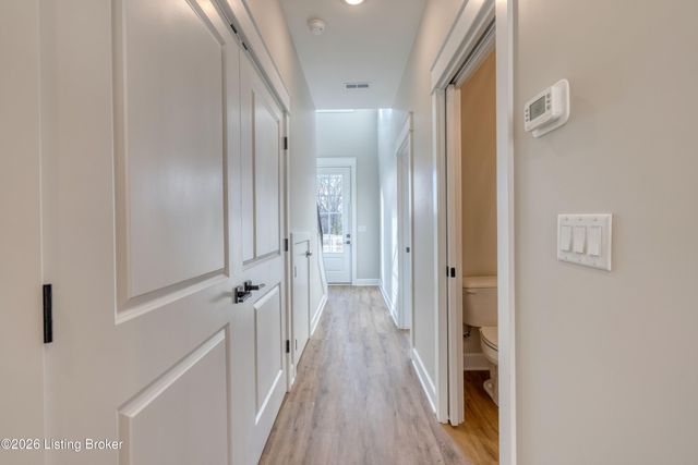 2908 Megan Thompson Way, Louisville, KY 40220