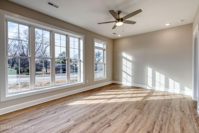 2908 Megan Thompson Way, Louisville, KY 40220