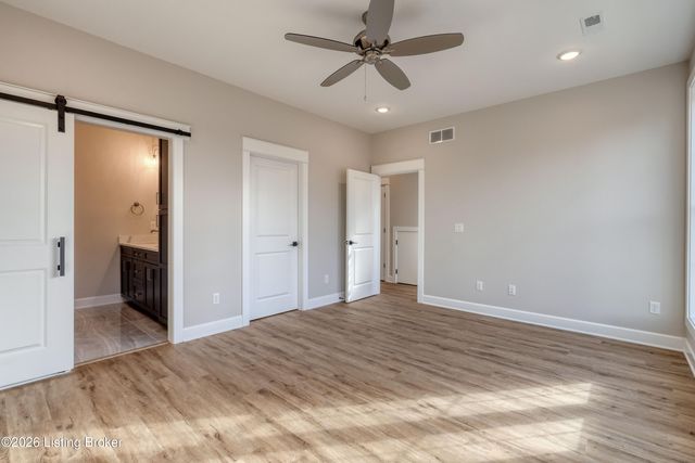 2908 Megan Thompson Way, Louisville, KY 40220