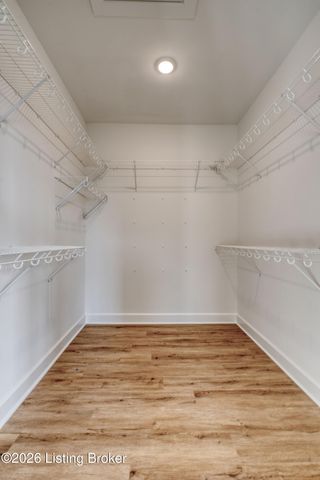2908 Megan Thompson Way, Louisville, KY 40220