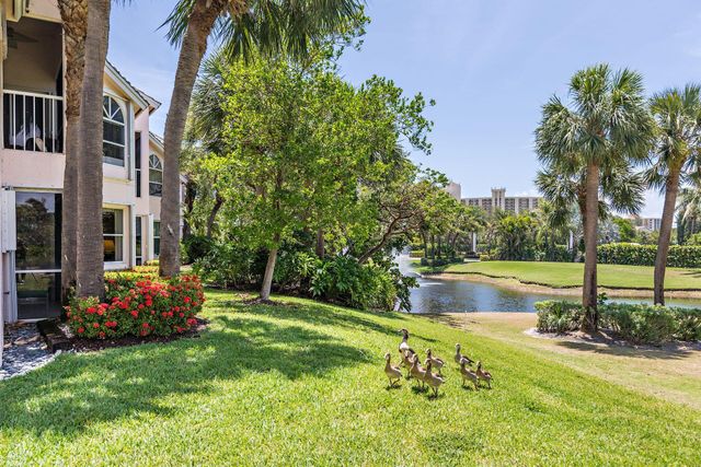 2410 Fairway Drive N, Jupiter, FL 33477