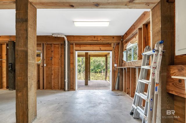 12975 Dixie Road, Fairhope, AL 36532