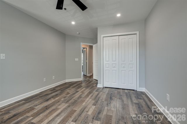 2762 Avalon Loop Road, Charlotte, NC 28269