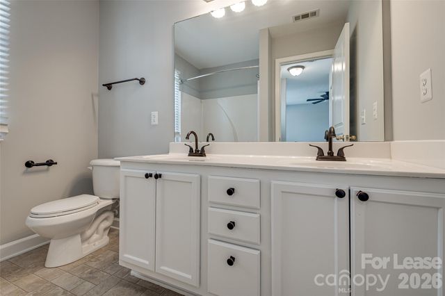 2762 Avalon Loop Road, Charlotte, NC 28269