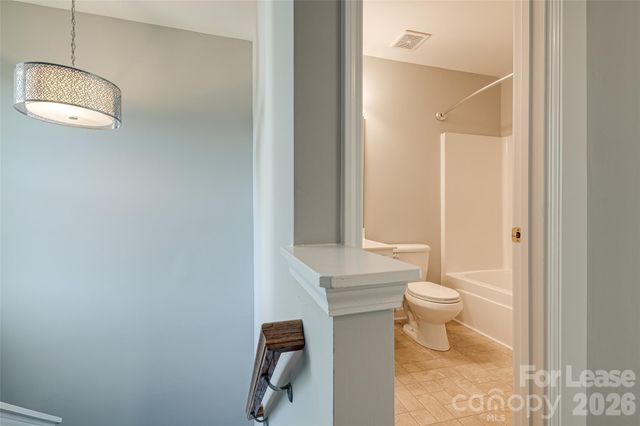 2762 Avalon Loop Road, Charlotte, NC 28269