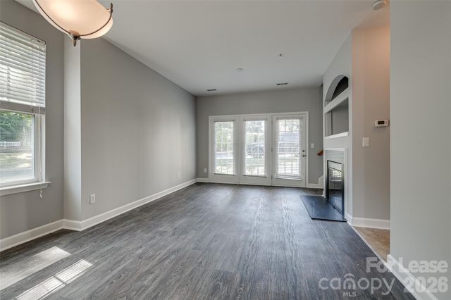 2762 Avalon Loop Road, Charlotte, NC 28269