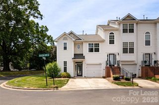 2762 Avalon Loop Road, Charlotte, NC 28269