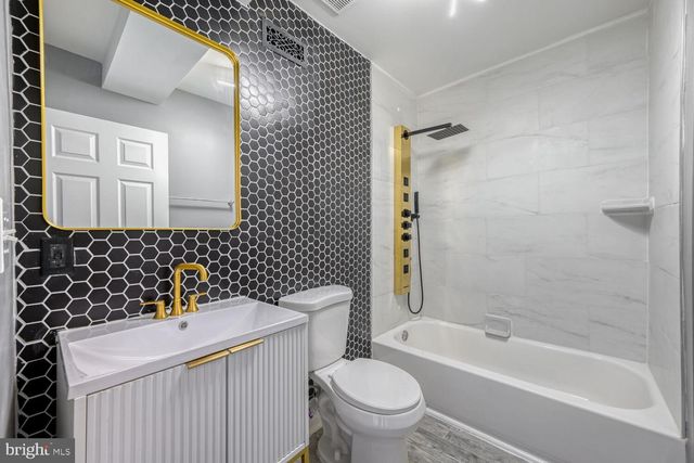 2312 CALVERTON HEIGHTS AVE, Baltimore, MD 21216