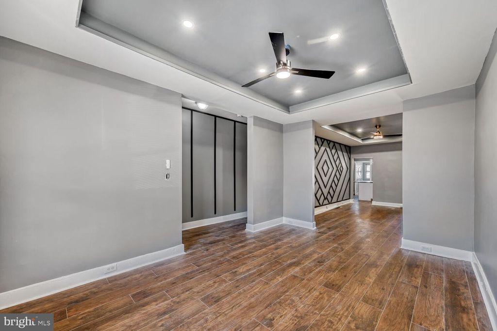 Image 4 of property listing at 2312 CALVERTON HEIGHTS AVE, Baltimore, MD 21216