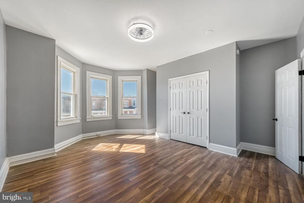 Image 9 of property listing at 2312 CALVERTON HEIGHTS AVE, Baltimore, MD 21216