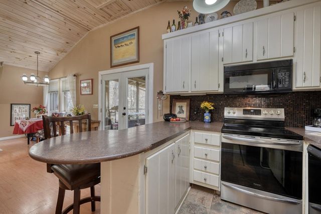 1275 Hells Hollow Road, Blue Ridge, GA 30513