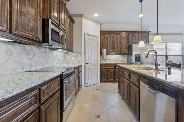 1305 Koto Wood Drive, Royse City, TX 75189