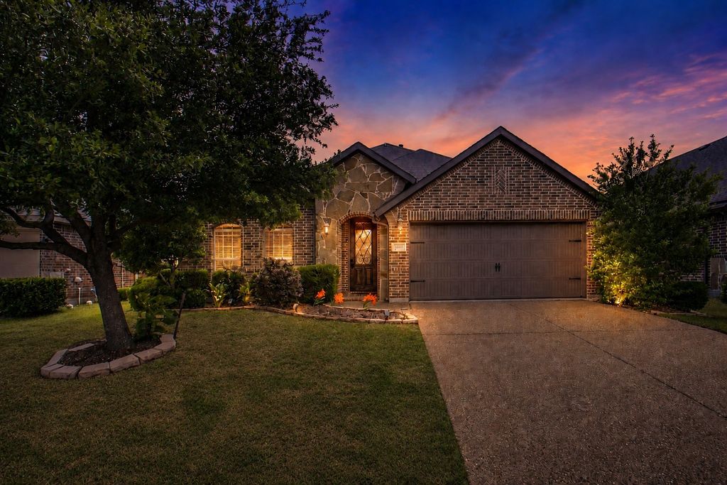 1305 Koto Wood Drive, Royse City, TX 75189