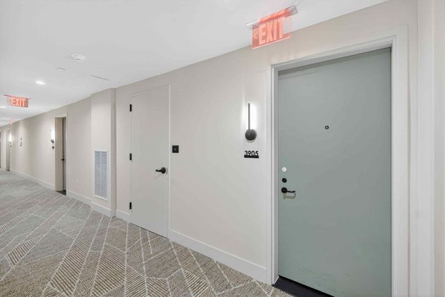 159 NE 6th Street 3905, Miami, FL 33132