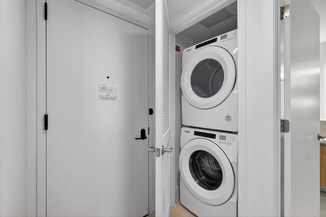 159 NE 6th Street 3905, Miami, FL 33132