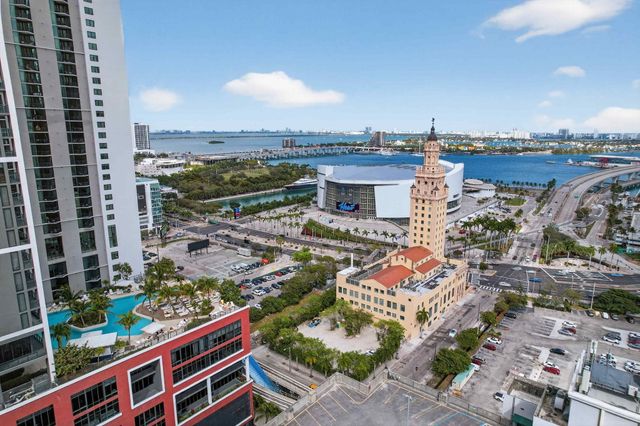 159 NE 6th Street 3905, Miami, FL 33132