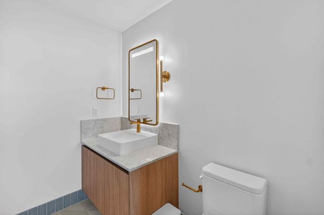 159 NE 6th Street 3905, Miami, FL 33132