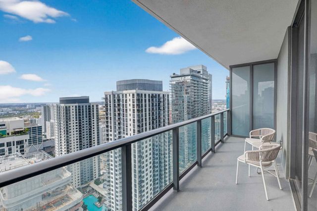 159 NE 6th Street 3905, Miami, FL 33132