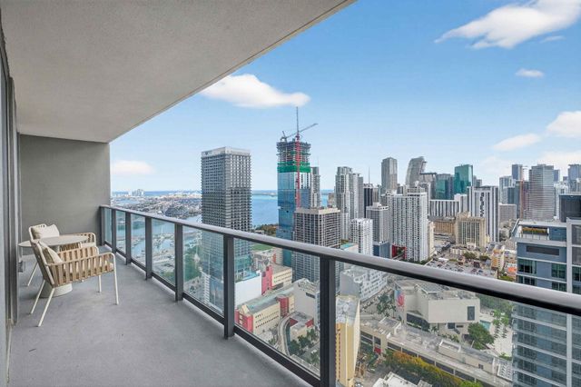 159 NE 6th Street 3905, Miami, FL 33132