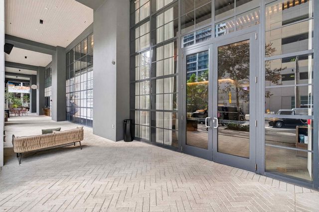 159 NE 6th Street 3905, Miami, FL 33132