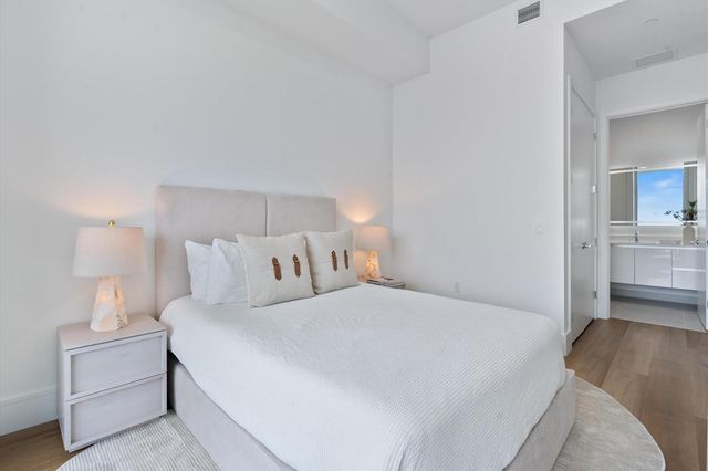 220 Lake Shore Drive 2305, Lake Park, FL 33403