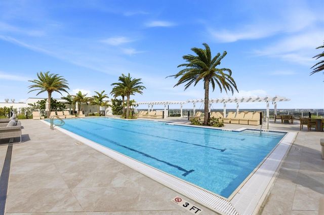 220 Lake Shore Drive 2305, Lake Park, FL 33403