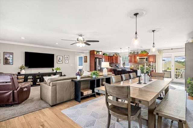 125 Fellsmere Street, Lynn, MA 01904