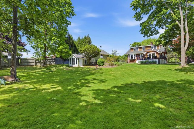 36 Watchogue Avenue, East Moriches, NY 11940