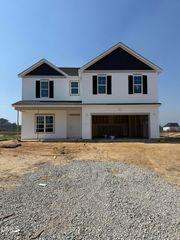 533 Ashley Heights Drive, Aberdeen, NC 28315