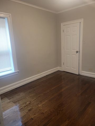 7918 S Essex Avenue S 1, Chicago, IL 60617