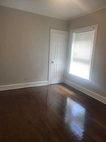 7918 S Essex Avenue S 1, Chicago, IL 60617