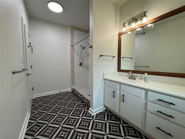 1201 Grove BLVD 1701, Austin, TX 78741